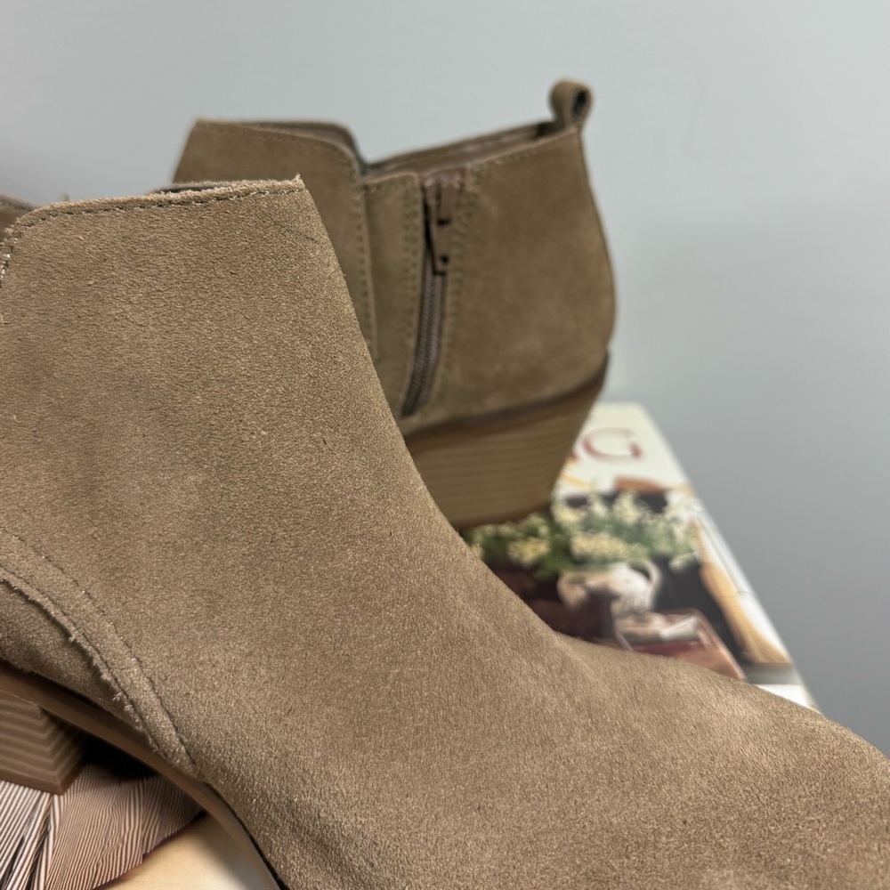Sonoma Size 9 Women's Tan Suede Ankle Boots - Picture 11 of 15